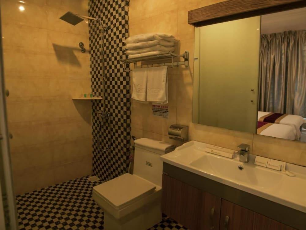 Avantgarde Hotel Джохор-Бару Экстерьер фото