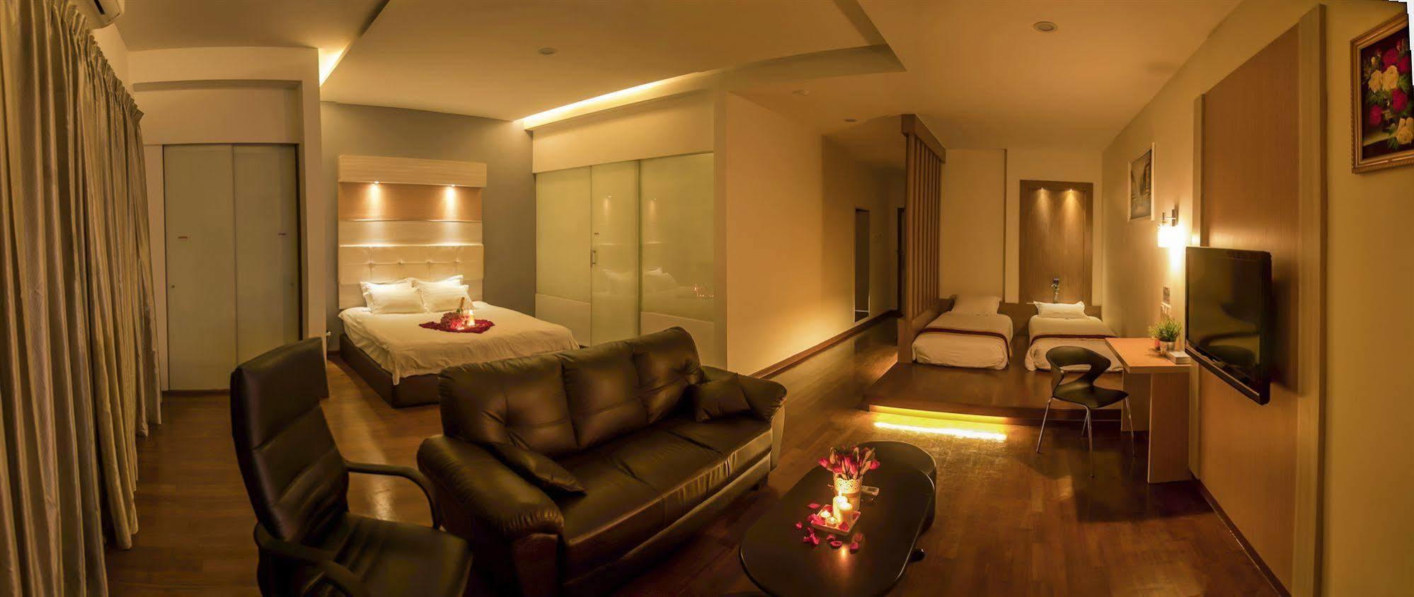 Avantgarde Hotel Джохор-Бару Экстерьер фото