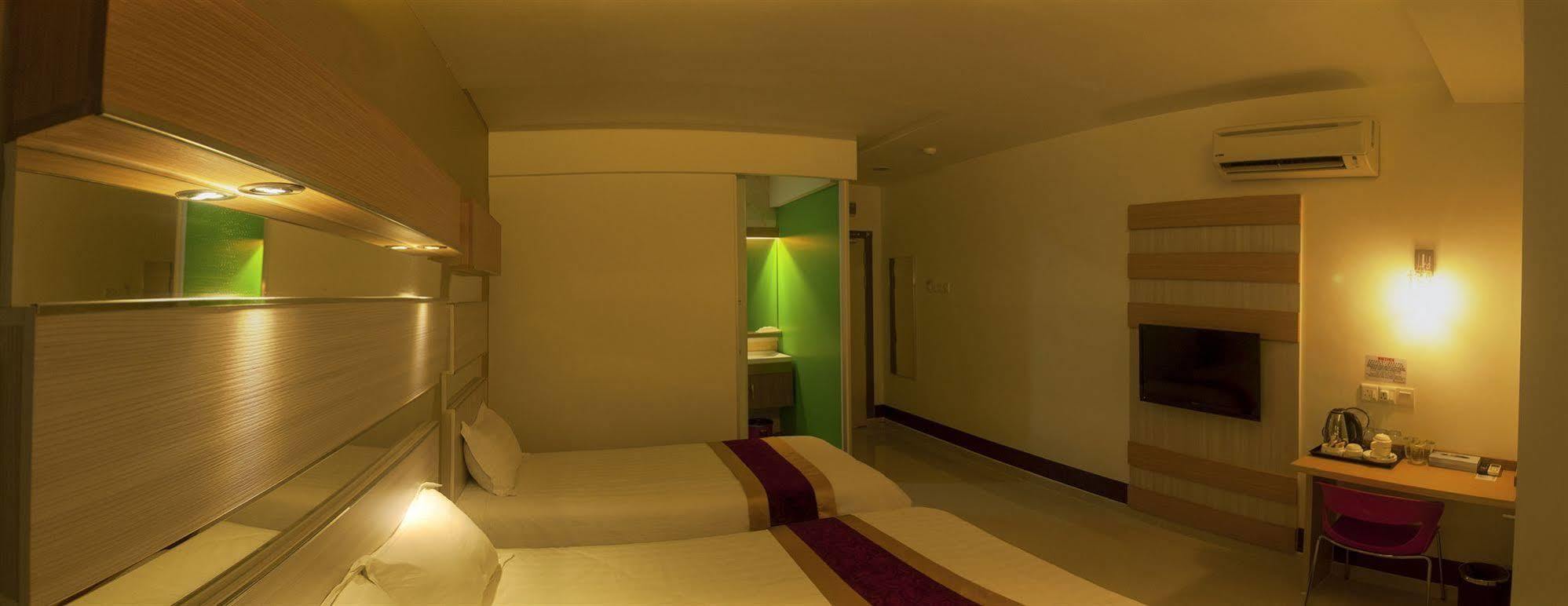 Avantgarde Hotel Джохор-Бару Экстерьер фото